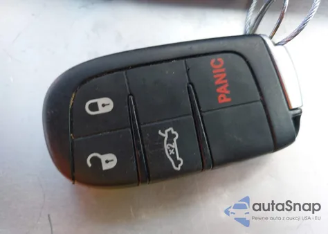 2015 Chrysler 200 Limited из США, поврежденный, VIN 1C3CCCAB7FN559602